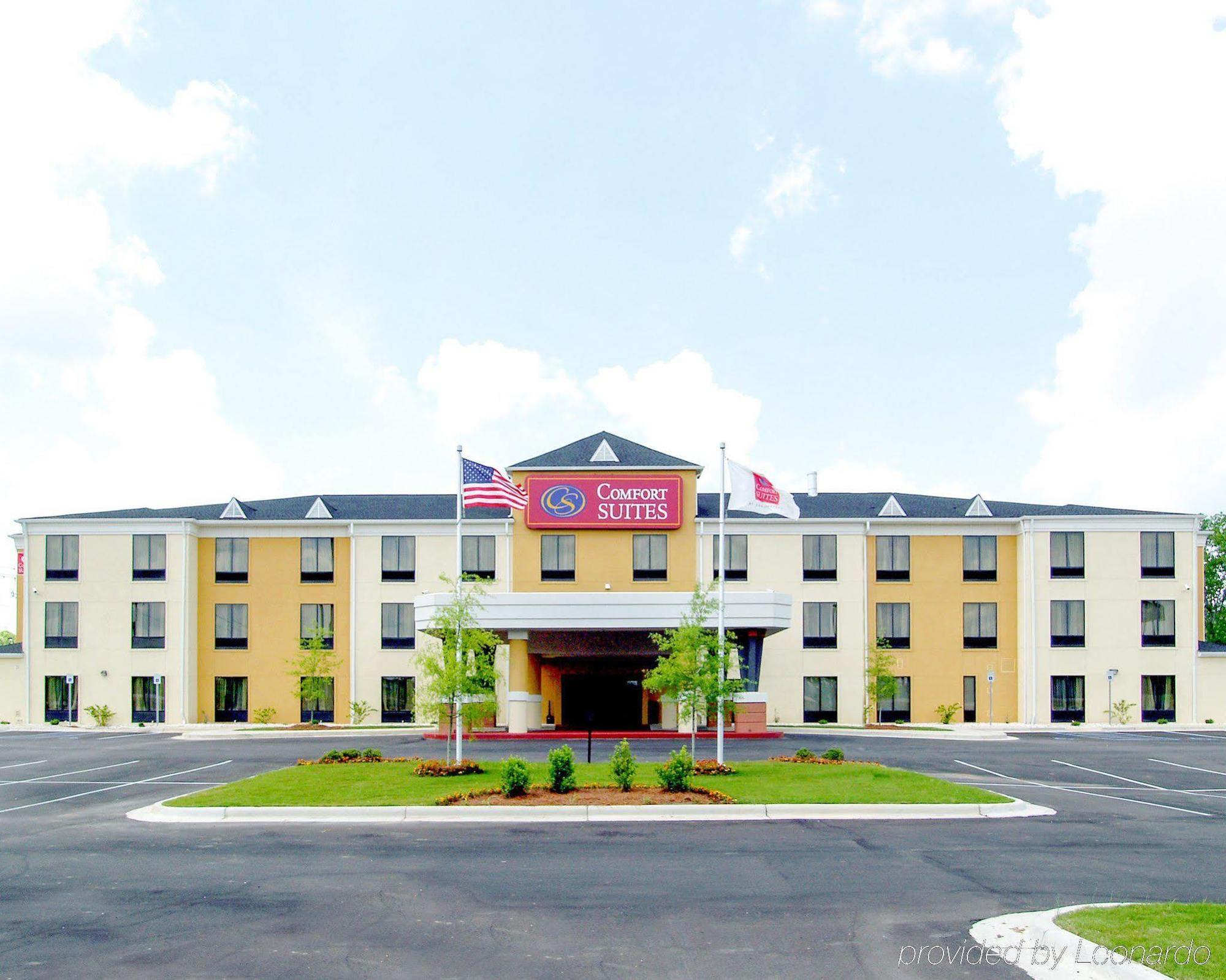 Comfort Suites Airport South Montgomery Exterior photo